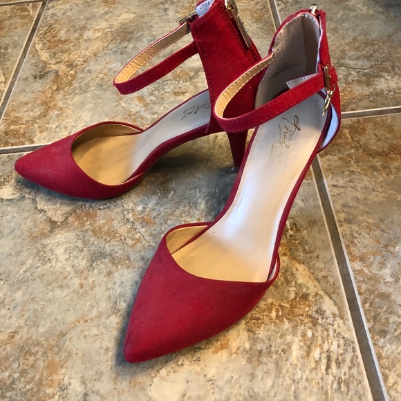 Red Suede High Heels Size 6.5 - Picture 1 of 4